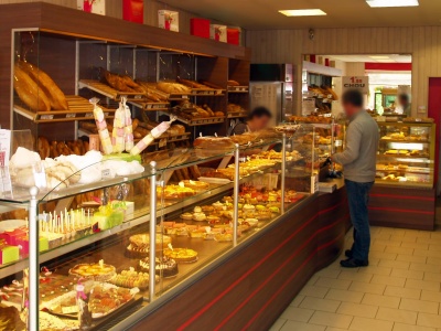 patisserieboulangerierealmontvitrine_400