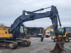 Pelle  Volvo EC 210 CL