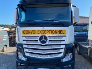 Pour semi-remorque Mercedes Actros