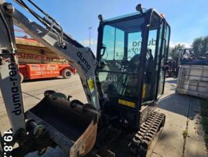 Mini-tractopelle Bobcat E17