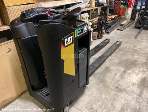  Caterpillar NPR20N