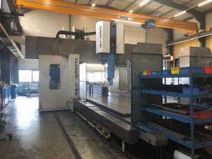 Fraiseuse CN 5 axes à portique mobile et banc fixe FOREST LINE ALBERT MODUMILL 300 G