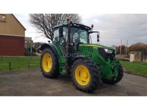 Tracteur agricole John Deere 6120R