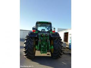 Tracteur agricole John Deere 6195M