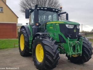 Tracteur agricole John Deere 6195R