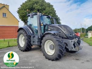 Tracteur agricole Valtra T154