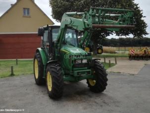 Tracteur agricole John Deere 5090R