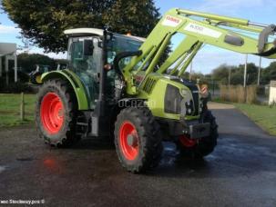 Tracteur agricole Claas ARION420