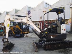 Mini-pelle Bobcat E26