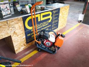 Compacteur à main ALTRAD Plaque vibrante PCU01