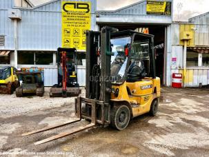 Caterpillar Chariot élévateur DP18K