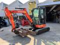 Mini-pelle Hitachi ZX26U-5A MINI PELLE 2,7T