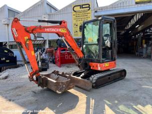 Mini-pelle Hitachi ZX26U-5A MINI PELLE 2,7T