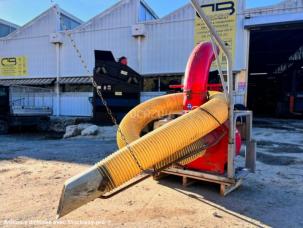 Curage rotatif ASPIRATEUR A FEUILLE MOTORISÉ SUR BERCE (NET TVA)