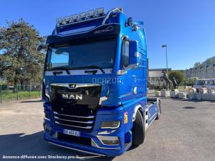 Pour semi-remorque MAN TGX 18.640 avec hydraulique benne