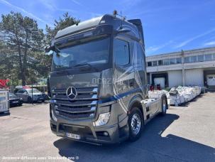 Pour semi-remorque Mercedes Actros 1863 Tracteur routier avec Hydraulique benne