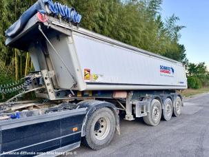 Benne basculante de chantier et de TP Schmitz Cargobull SKI24 Semi-remorque benne TP aluminium