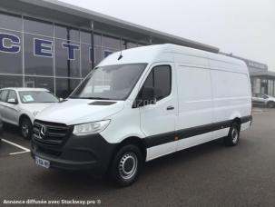 Fourgon avec parois et toit rigide Mercedes Sprinter