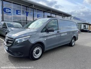 Fourgon avec parois et toit rigide Mercedes Vito