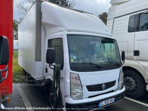 Fourgon avec parois et toit rigide Renault Maxity