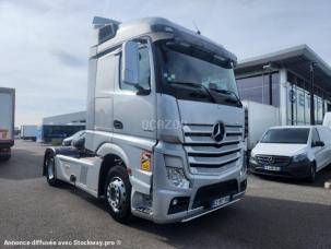 Pour semi-remorque Mercedes Actros