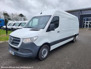 Fourgon avec parois et toit rigide Mercedes Sprinter