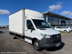 Fourgon avec parois et toit rigide Mercedes Sprinter