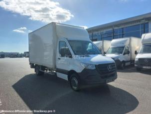 Fourgon avec parois et toit rigide Mercedes Sprinter