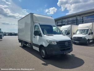 Fourgon avec parois et toit rigide Mercedes Sprinter
