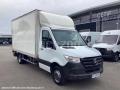 Fourgon avec parois et toit rigide Mercedes Sprinter