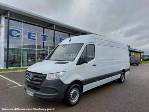 Fourgon avec parois et toit rigide Mercedes Sprinter