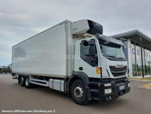 Fourgon à température dirigée (frigo) Iveco 330.26