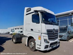 Pour semi-remorque Mercedes Actros