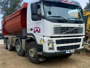 Benne basculante de chantier et de TP Volvo FM