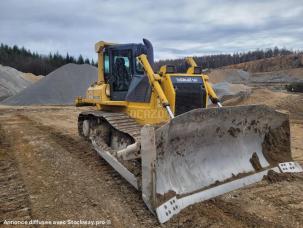 Komatsu D65EX-15