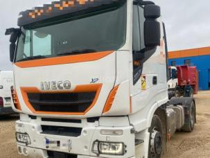 Pour semi-remorque Iveco Stralis