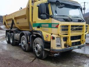 Benne basculante de chantier et de TP Volvo FM