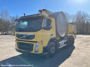 Citerne à eau Volvo FM