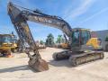 Pelle  Volvo EC220E