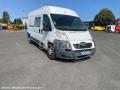 Fourgon avec parois et toit rigide Peugeot Boxer
