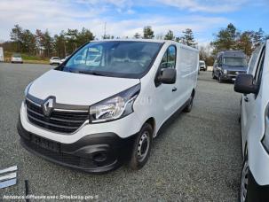 Fourgon avec parois et toit rigide Renault Trafic