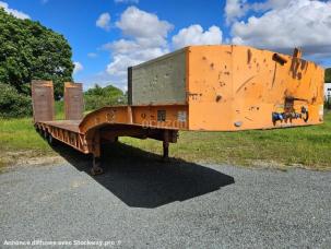 Porte-engins Fabrequipa            