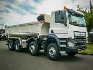 Benne basculante de chantier et de TP DAF CF