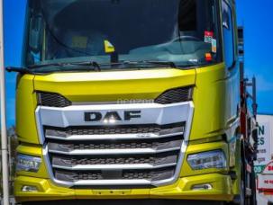 Benne basculante de chantier et de TP DAF XD