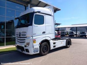 Pour semi-remorque Mercedes Actros 1845 LS 4x2