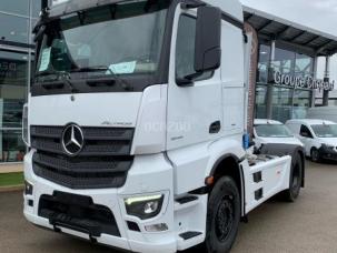 Pour semi-remorque Mercedes Actros 1848 LS 4x2