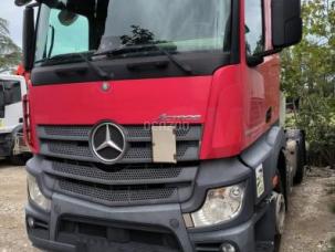 Pour semi-remorque Mercedes Actros