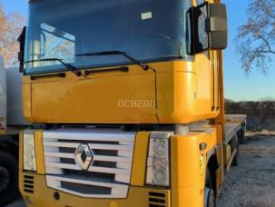 Plateau Renault Magnum