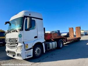 Porte-engins Mercedes Actros