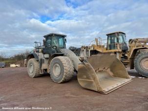Chargeuse Caterpillar 982M